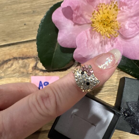 Adorable Hello Kitty Cat Kitten Silvertone Costume Adjustable Ring NEW w Box A9 - Picture 6 of 6